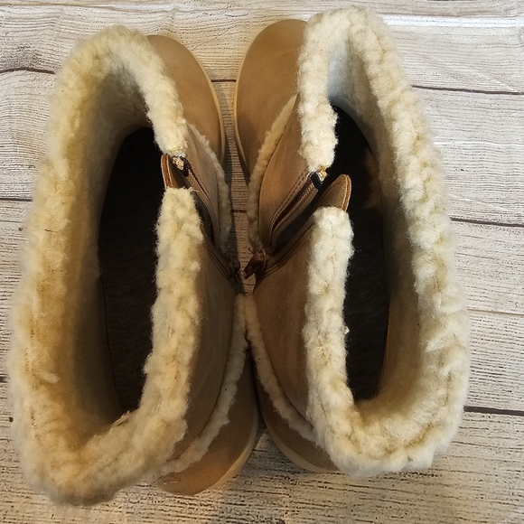 Clarks Women's Size 10 Cloudsteppers Step Glow Rose Fleece Lined Ankle Boots - Picture 2 of 7